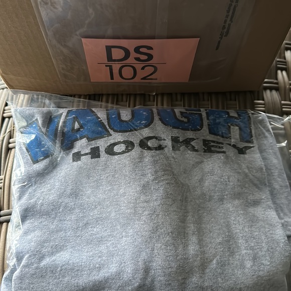 Gildan Men’s Long Sleeve Hockey T-shirt Gray XLarge - Picture 12 of 12